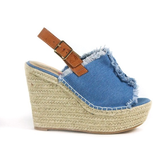 Penny Loves Kenny Notch - Picture 5 of 6